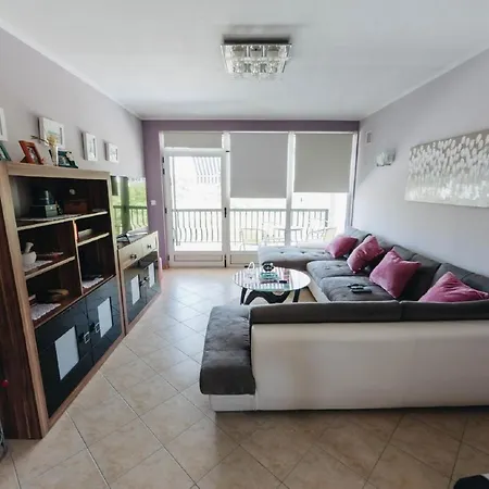 Holiday home Holiday J&d *